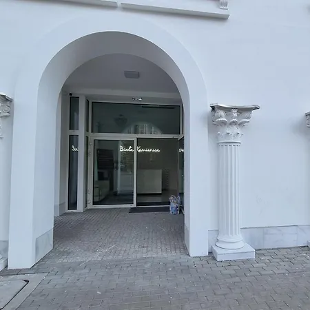 łódź4-100m Do Piotrkowskiej, Manufaktura, Zoo, Prywatny Parking W Budynku Łódź