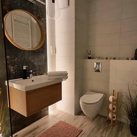 łódź4-100m Do Piotrkowskiej, Manufaktura, Zoo, Prywatny Parking W Budynku Łódź