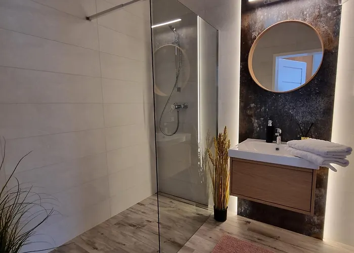 Lejlighed Lodz4-100m Do Piotrkowskiej, Manufaktura, Atlas Arena, Prywatny Parking W Budynku