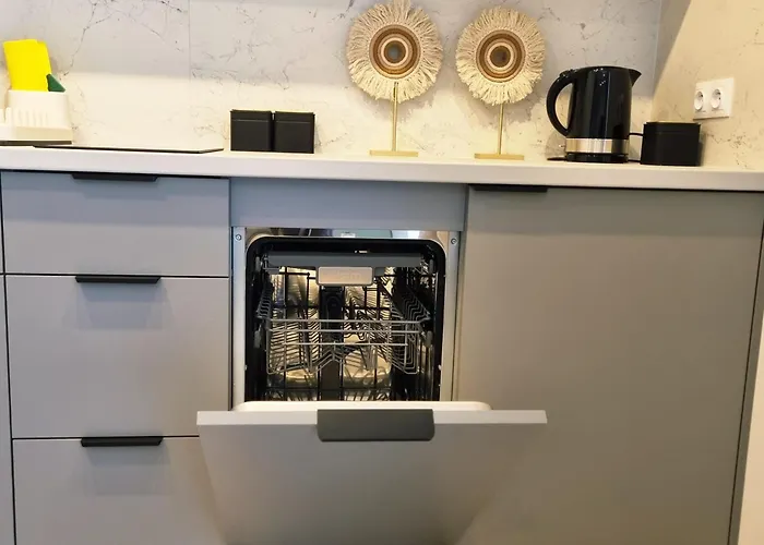 Lodz4-100m Do Piotrkowskiej, Manufaktura, Atlas Arena, Prywatny Parking W Budynku 우치