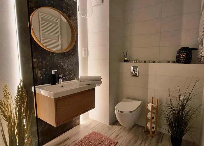 Lodz4-100m Do Piotrkowskiej, Manufaktura, Atlas Arena, Prywatny Parking W Budynku Łódź